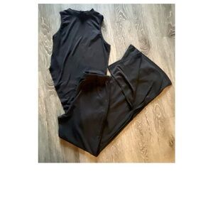 NWOT TWO PIECE TOP AND PANT SOFT ELEGANT SET!